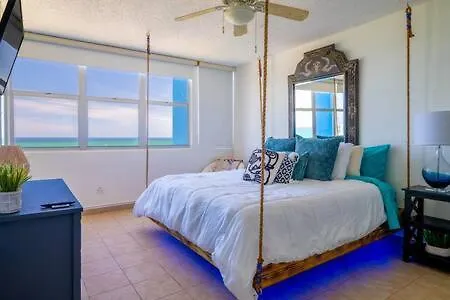 Luxury Beachfront Condo With Pool And Beachview Balcony San Juan